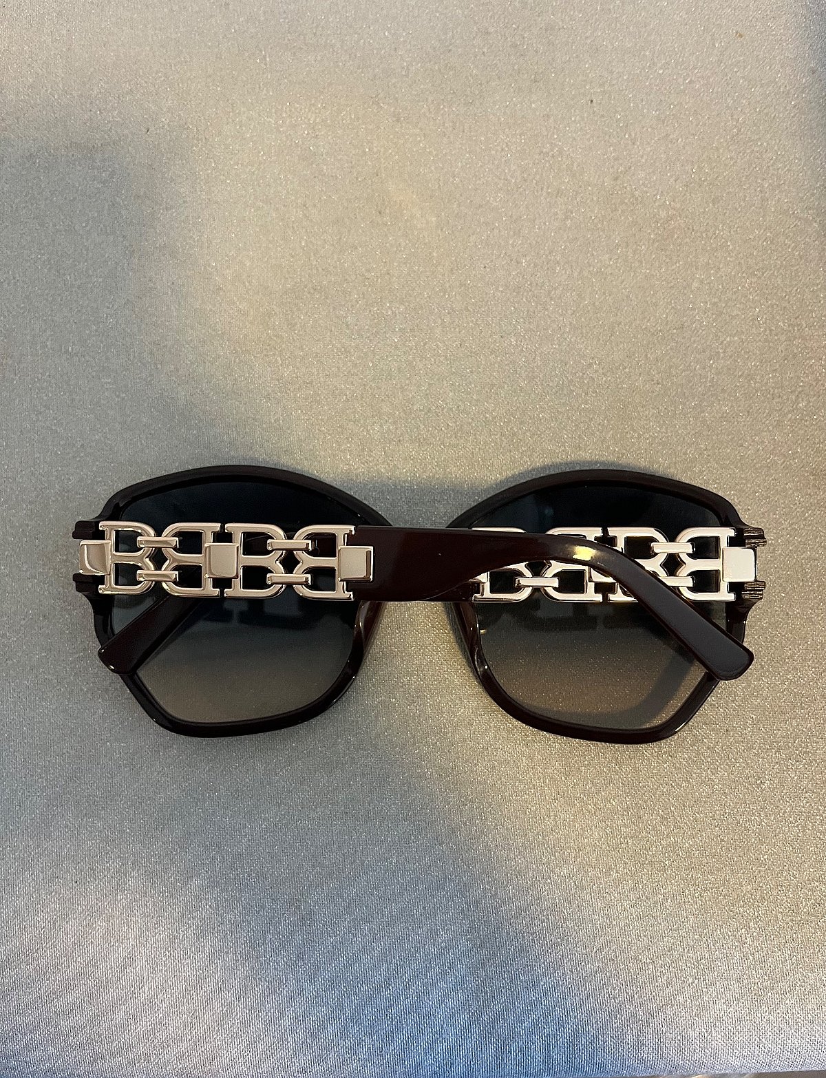 Occhiali da sole Bally oversize scuri - photo 2