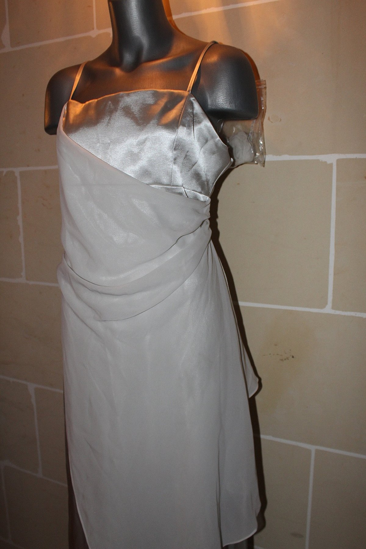 Silver Satin Evening Dress EU 44 - photo 2