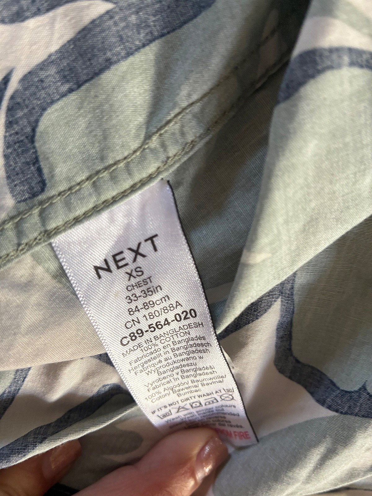 Prossima camicia con stampa a foglie verdi - photo 3