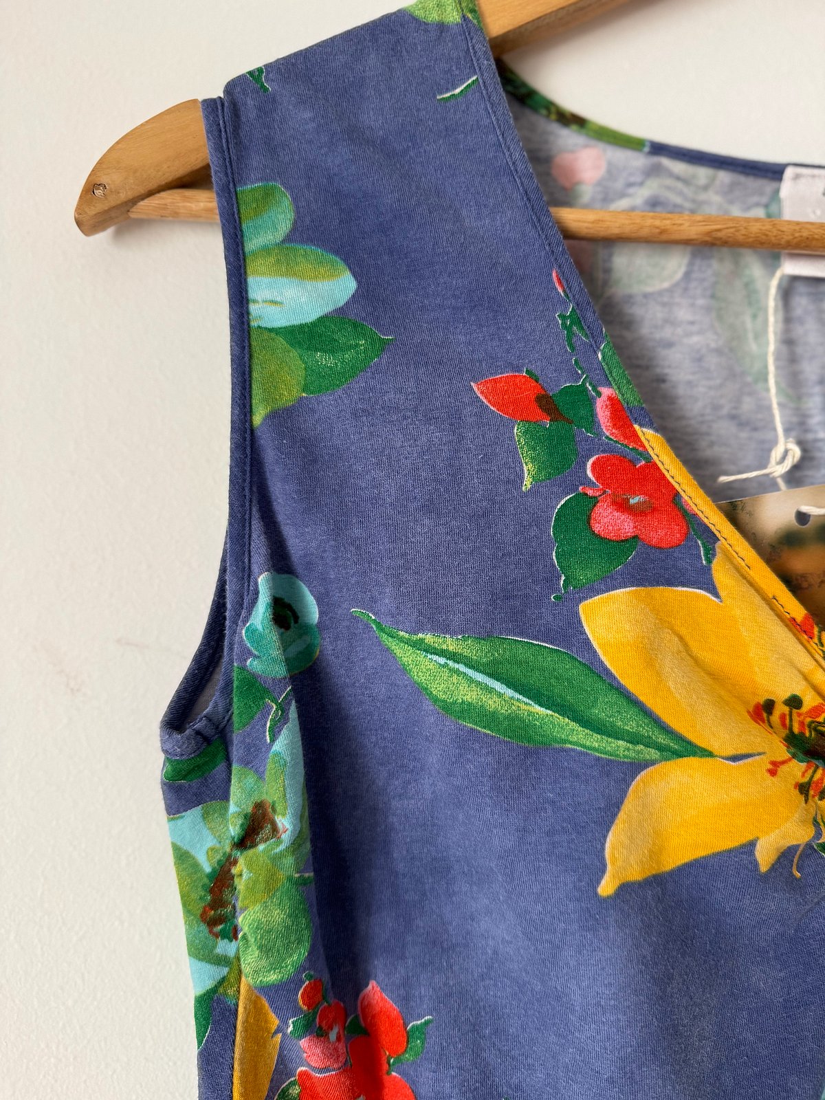 Floral Pattern Sleeveless Bodysuit - photo 3