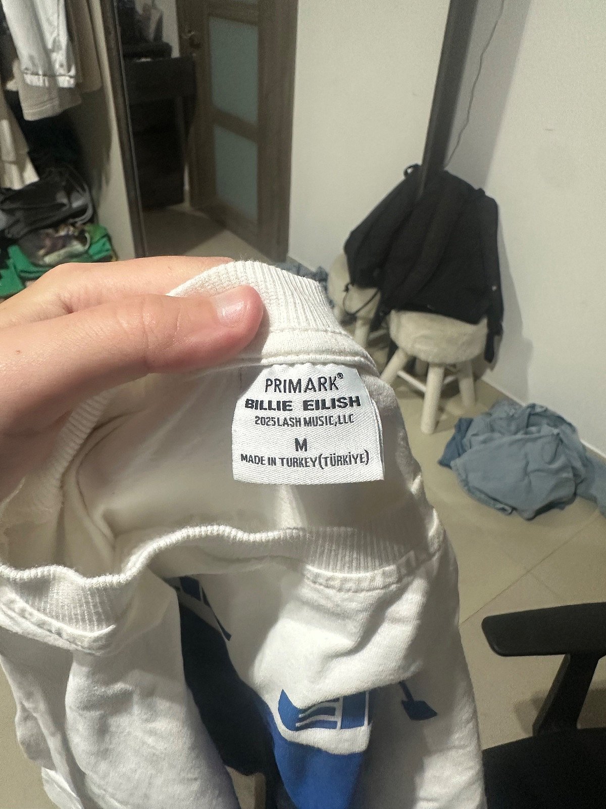 T-Shirt Grafika ta' Billie Eilish - photo 3