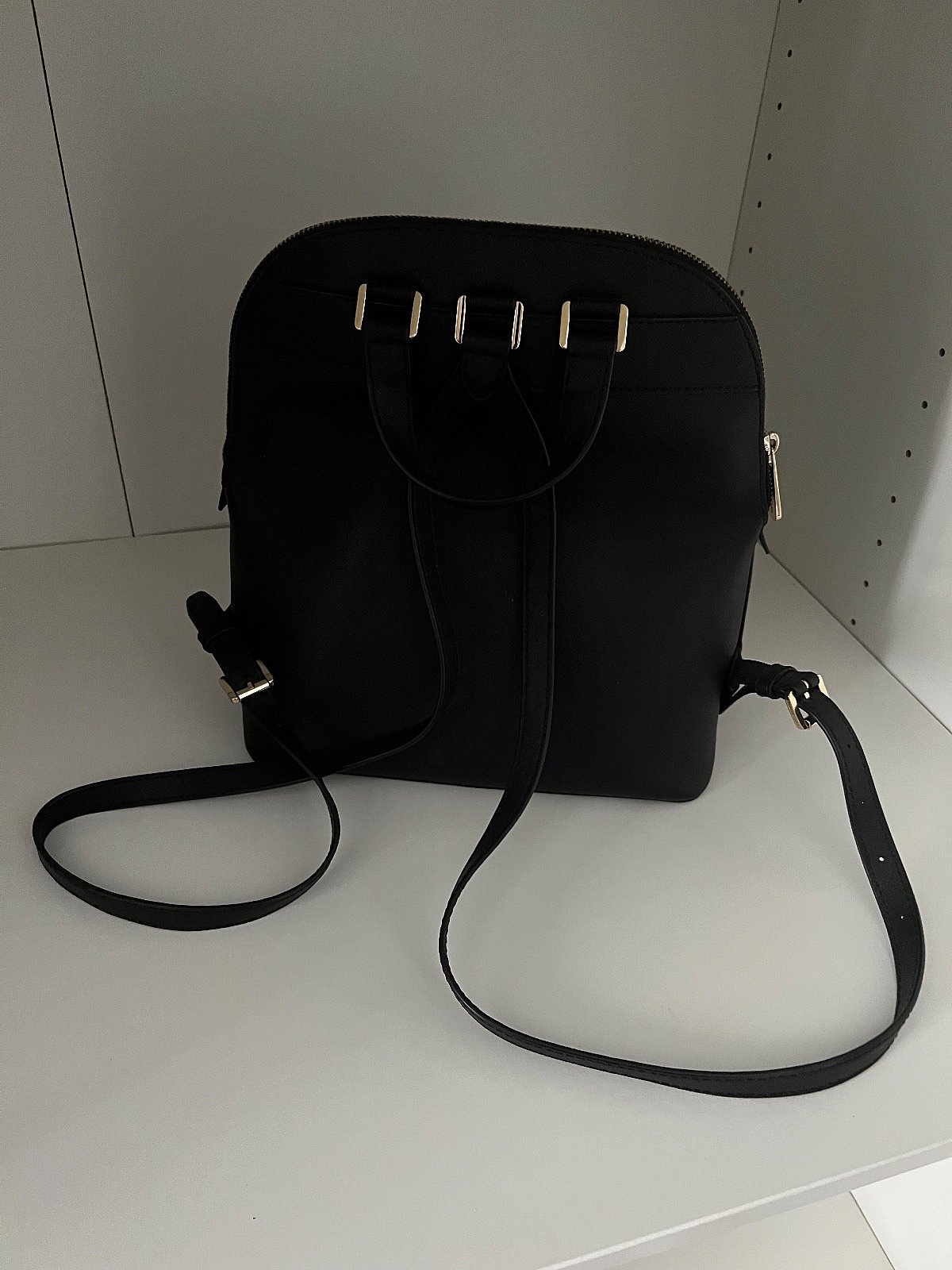 Michael Kors black backpack - photo 2