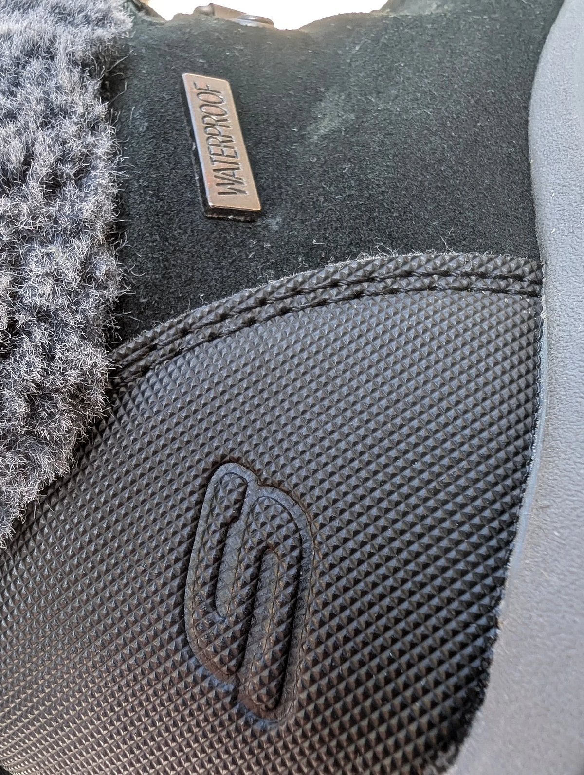 Stivali Skechers tal-pil artifiċjali li ma jgħaddix ilma minnhom EU37 - photo 6
