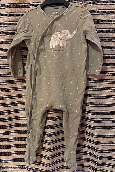 C&A Baby Star, tutina by C&A — pre-loved on Thrifted.mt