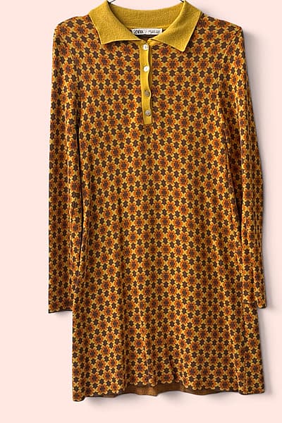 Ilbies maħdum bil-labar b'disinn ġeometriku u kullar tas-snin 70 ta' Zara by Zara — pre-loved on Thrifted.mt