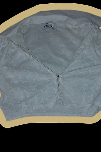 100% Qoton - Labelrail x Sophia Hadjipanteli Top Abjad b'Pliettijiet - S (Qatt Ma Intlibes) by Labelrail — pre-loved on Thrifted.mt