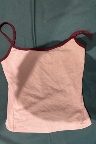 Maglia Cami rosa di Bershka by Bershka — pre-loved on Thrifted.mt