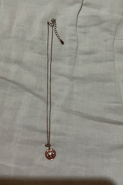 Collana con ciondolo Toro in oro — pre-loved on Thrifted.mt