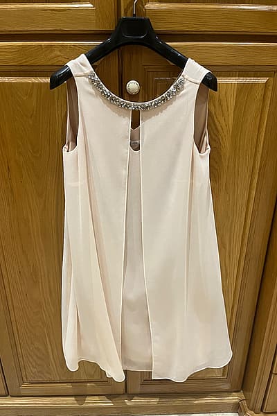Ilbies Roża Ċar Fluwidu by Oltre — pre-loved on Thrifted.mt