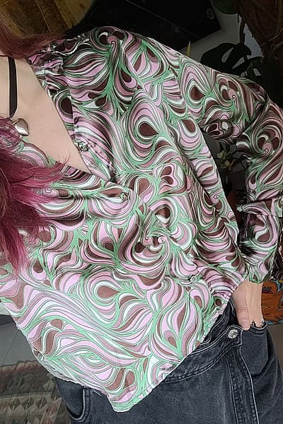 Qmis Funky Calliope by Calliope — pre-loved on Thrifted.mt