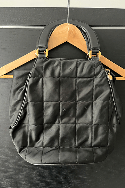 Borsa tote nera trapuntata by Gianfranco Ferré — pre-loved on Thrifted.mt