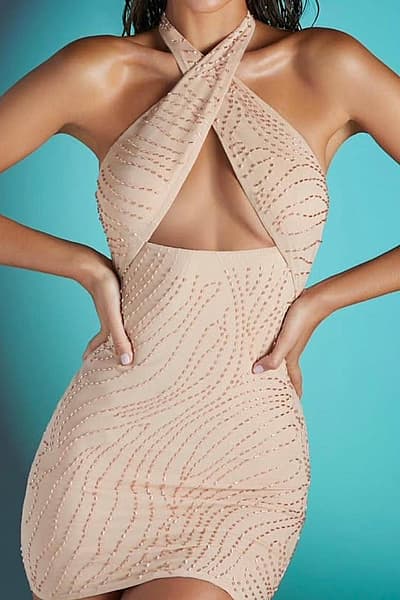 Vestido con pedrería «Oh Polly» by Oh Polly — pre-loved on Thrifted.mt