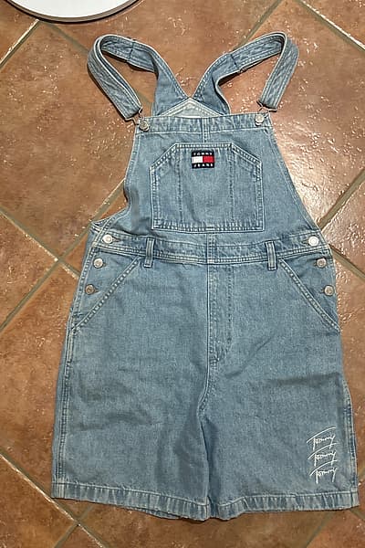 Salopette in denim Tommy Jeans by Tommy Jeans — pre-loved on Thrifted.mt
