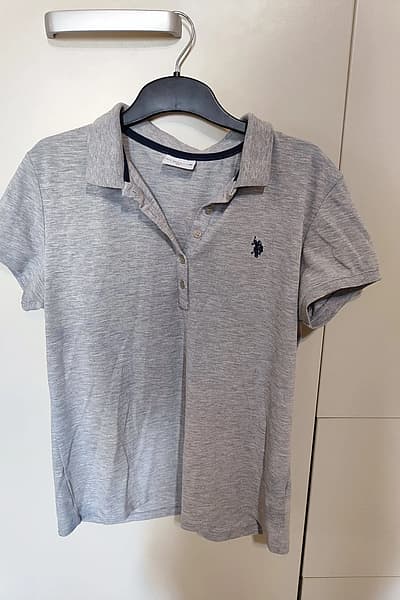 Polo gris — pre-loved on Thrifted.mt
