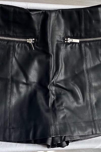 Stradivarius Faux Leather Skorts by Stradivarius — pre-loved on Thrifted.mt