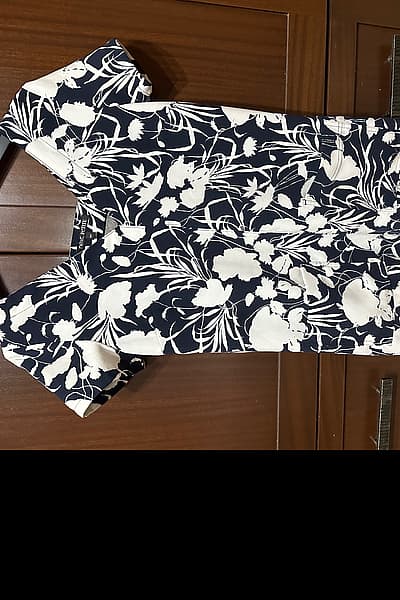 Siguiente vestido by Next — pre-loved on Thrifted.mt