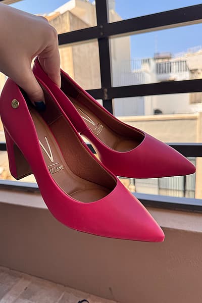Tacchi a blocco rosa Vizzano by Vizzano — pre-loved on Thrifted.mt