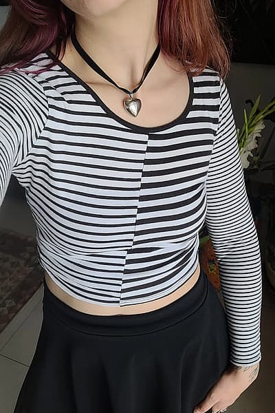 Top qasir Bershka strixxat by Bershka — pre-loved on Thrifted.mt