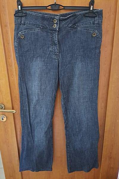 Jeans in denim scuro by Princs — pre-loved on Thrifted.mt