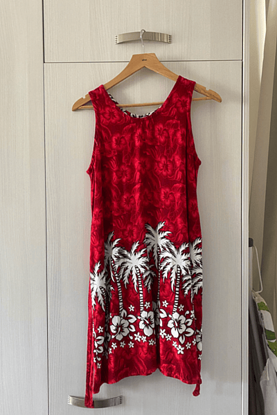 Red Tropical Palm Print Dress — pre-loved on Thrifted.mt