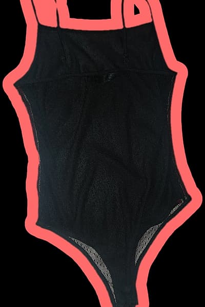 100% qoton - Tally Weijl Bodysuit Sportiv Iswed Mingħajr Dahar - Daqs S by Tally Weijl — pre-loved on Thrifted.mt