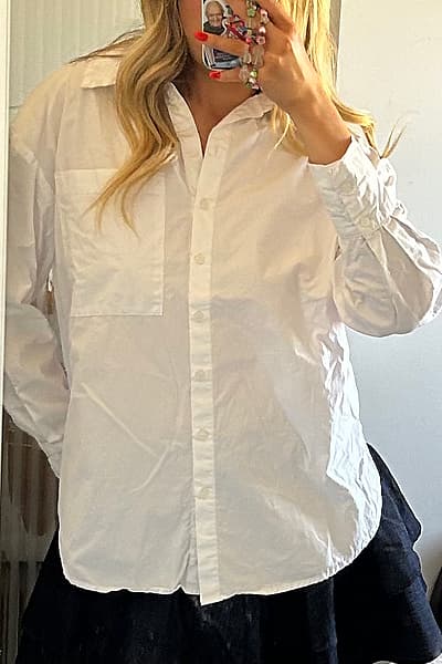 Camicia chic con bottoni / M by Reserved — pre-loved on Thrifted.mt