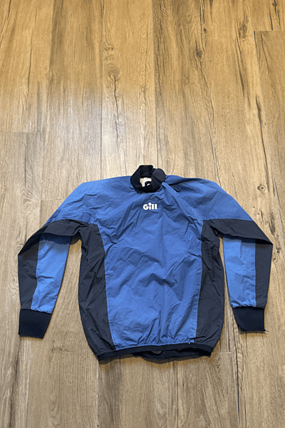 Giacca da vela leggera Gill Blue by Gill — pre-loved on Thrifted.mt