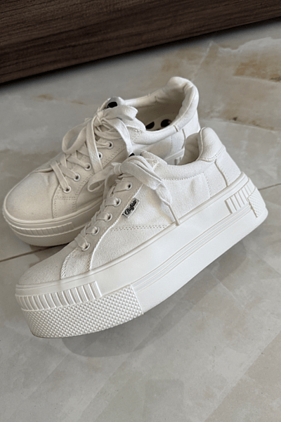Zapatillas veganas de lona con plataforma Buffalo by Buffalo — pre-loved on Thrifted.mt