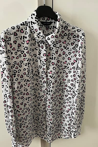 Camicia con stampa leopardata — pre-loved on Thrifted.mt