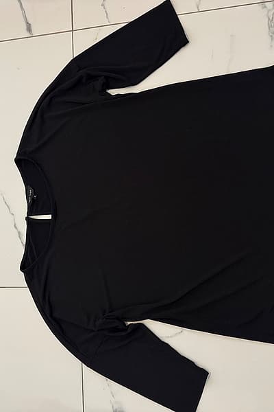 Top Klassiku Iswed b'Kmiem Twil by New Look — pre-loved on Thrifted.mt