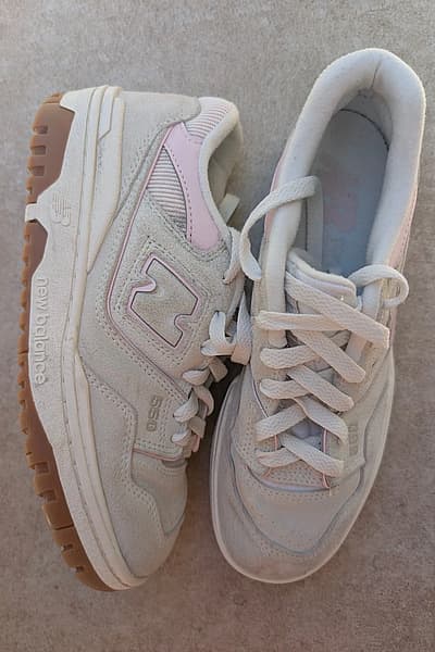 Scarpe da ginnastica New Balance 550 beige, taglia EU 38,5 by New Balance — pre-loved on Thrifted.mt