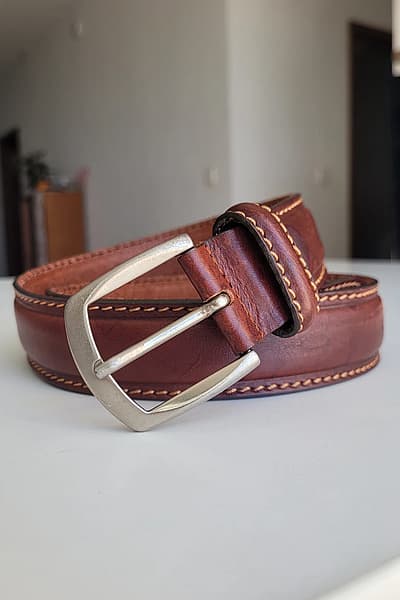Cintura in pelle marrone con fibbia by Renato Pozzoni — pre-loved on Thrifted.mt