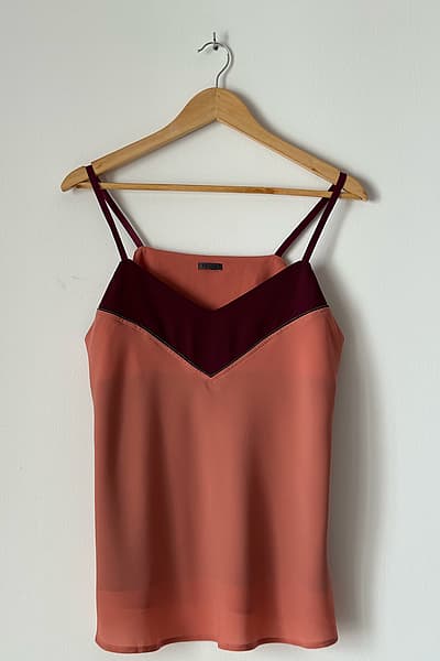 Sienna Peach V-Neck Camisole