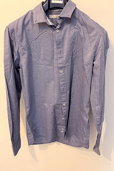Camisa Oxford azul para hombre by celio — pre-loved on Thrifted.mt
