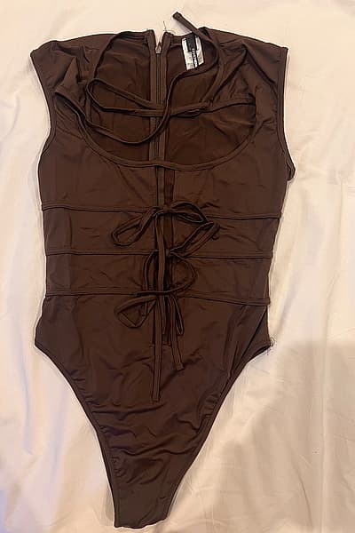 Bodysuit brown  by Fashionova  — pre-loved on Thrifted.mt