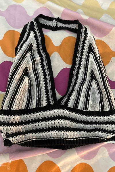 Crochet bikini top by No brand — pre-loved on Thrifted.mt