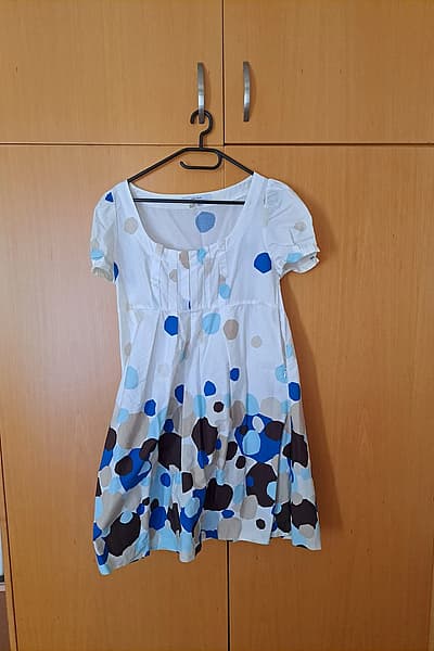 Abito estivo in cotone con motivi vintage di Zara — pre-loved on Thrifted.mt