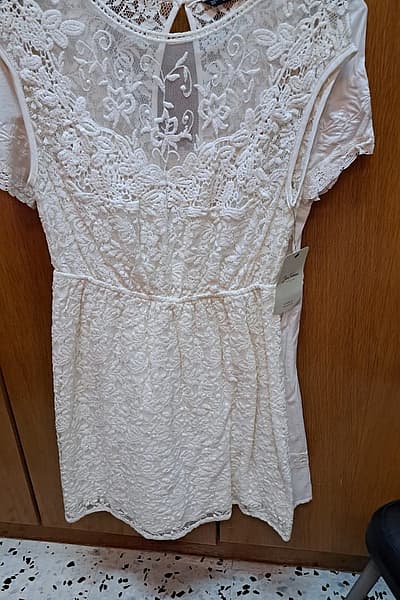 Ilbies mini abjad tal-bizzilla Zara bit-tikketti — pre-loved on Thrifted.mt