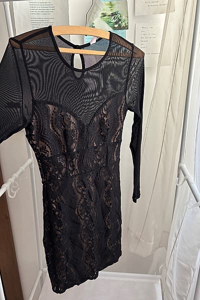 Ilbies tal-Bizzilla tax-Xibka ta' Miss Selfridge by Miss Selfridge — pre-loved on Thrifted.mt