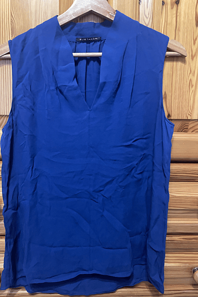 Camicia blu a trama by Elie Tahari — pre-loved on Thrifted.mt