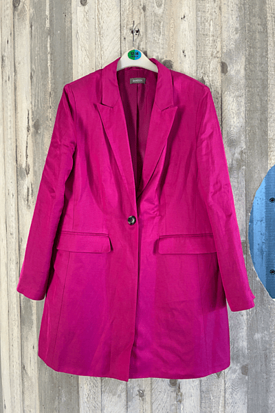 Blazer rosa acceso in misto lino e seta by Samoon — pre-loved on Thrifted.mt