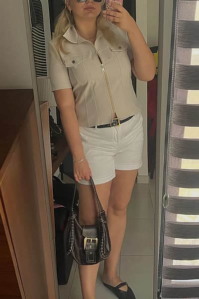 Casali Beige Zip-Up Short Sleeve Shirt by Casali — pre-loved on Thrifted.mt