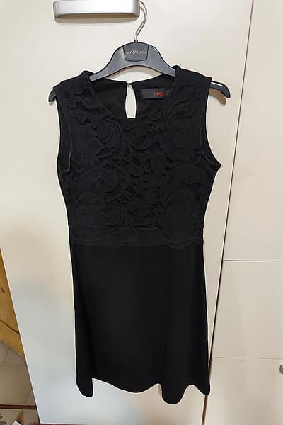 Abito nero — pre-loved on Thrifted.mt