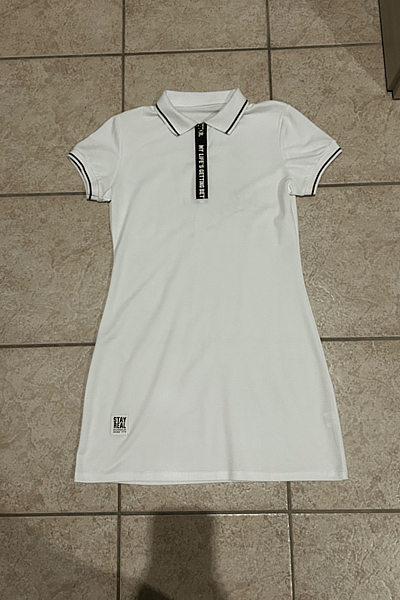 Abito polo bianco a maniche corte by STAYREAL — pre-loved on Thrifted.mt