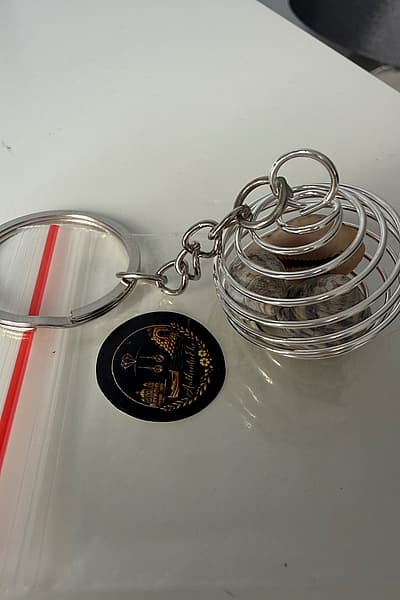 Ċavetta Personalizzata tal-Azzar Inossidabbli AwtentikuEhe by AuthenticEhe — pre-loved on Thrifted.mt