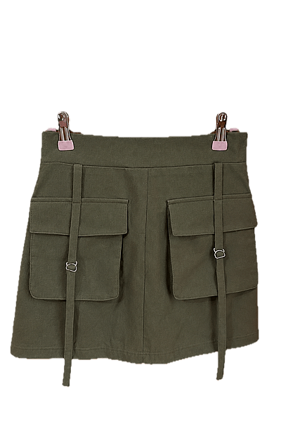 Dbielet Mini Cargo Aħdar Żebbuġ — pre-loved on Thrifted.mt