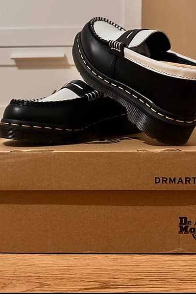 Mocassini Dr. Martens Penton  by Doc Martens  — pre-loved on Thrifted.mt